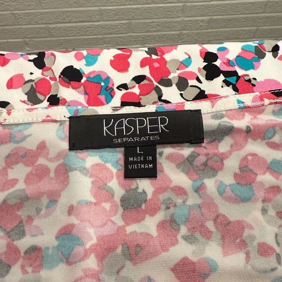 Kasper Pink and Black Ruffled Sleeveless Blouse - Picture 3 of 3